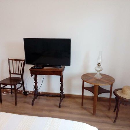 Relax Garden Apartment Stari Grad  Bagian luar foto