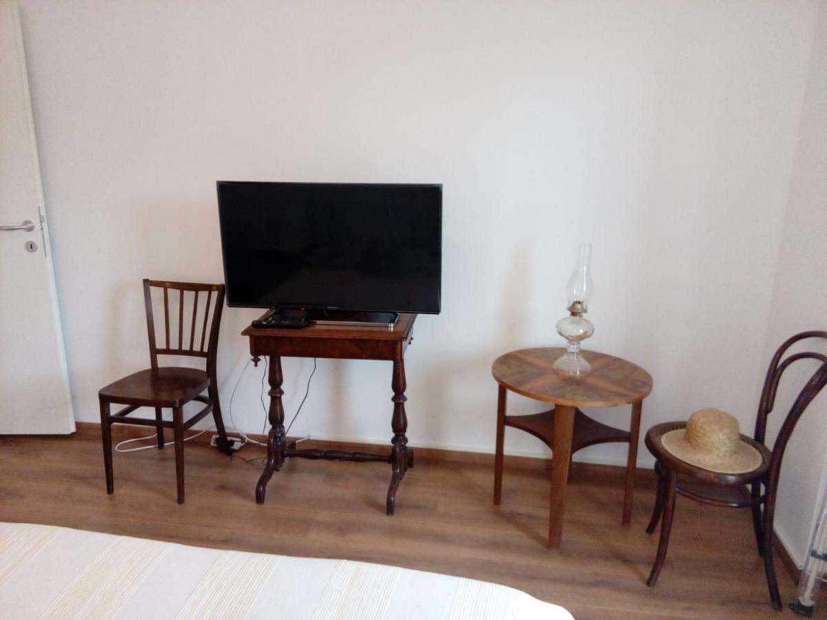 Relax Garden Apartment Stari Grad  Bagian luar foto